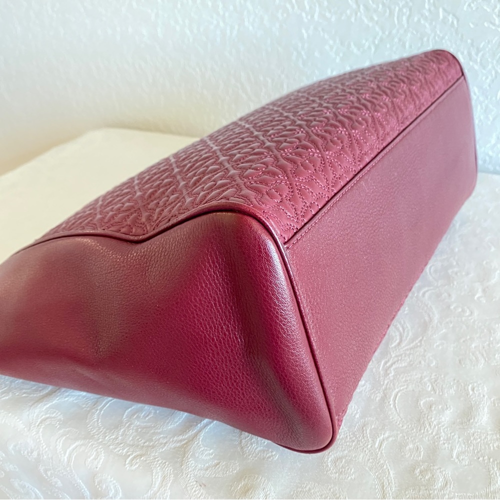 Tory Burch burgundy quilted Bryant chain strap Tote bag - Picture 6 of 11